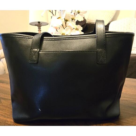 Michael Kors Black Shoulder Bag - Picture 2 of 4